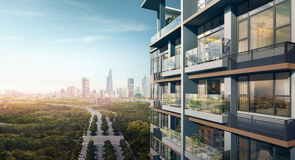 Căn hộ được thiết kế hành lang kính trong suốt và ban công rộng mở mang đến một tầm nhìn không giới hạn.